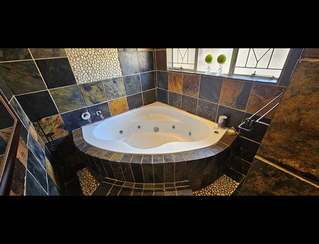 4 BEDROOM HOUSE FOR SALE IN RANDHART